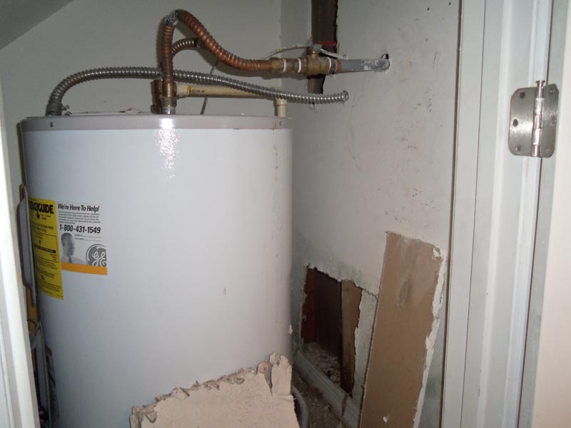 Plumbing Pipe Water Leak Tampa